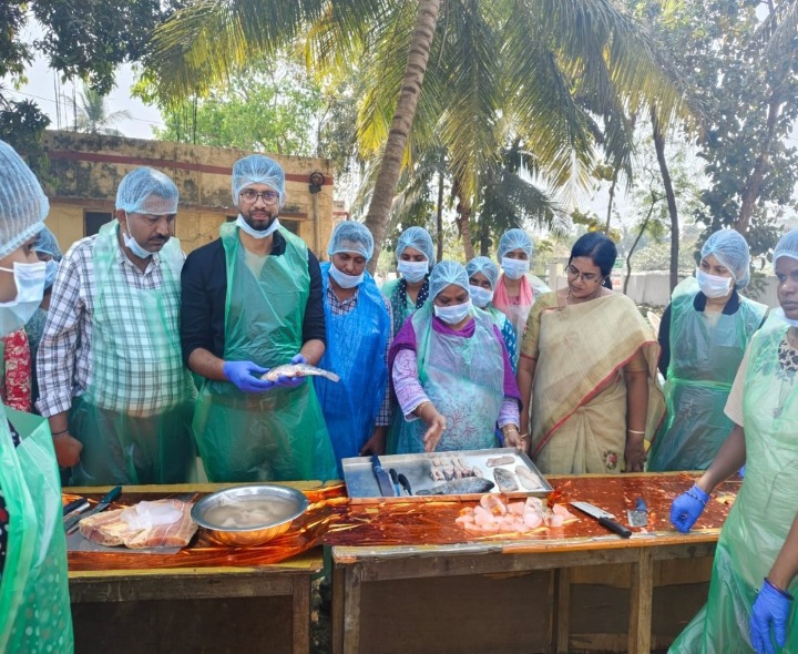 చేపలతో విలువ ఆధారిత ఉత్పత్తులపై శిక్షణ