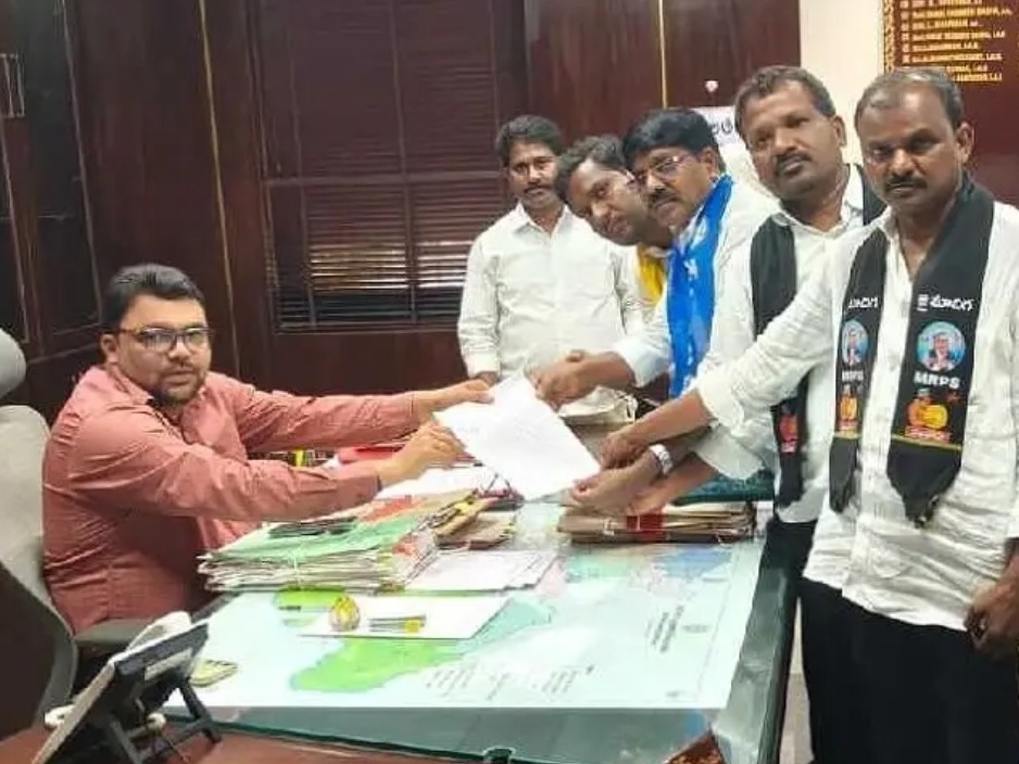 ‘కుమ్మెర ఘటన నిందితులను అరెస్ట్ చేయాలి’