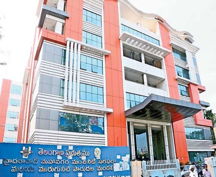 ‘గాలి’ రిపేర్లు.. ‘అసలు’ బిల్లులు!