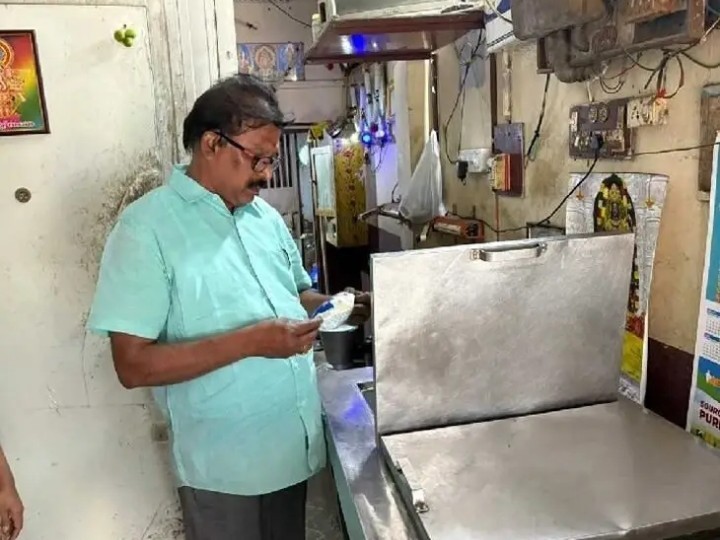 పాలకేంద్రాల్లో అధికారుల తనిఖీలు