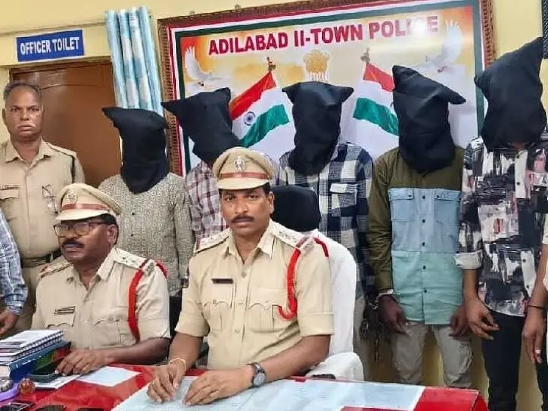 ఆరుగురు దోపిడీ దొంగలు అరెస్టు