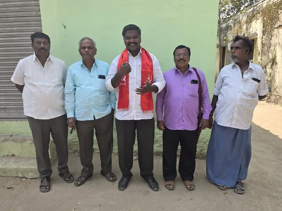 కలెక్టరేట్ వద్ద పోలీసుల తీరుపై CPM ఆగ్రహం