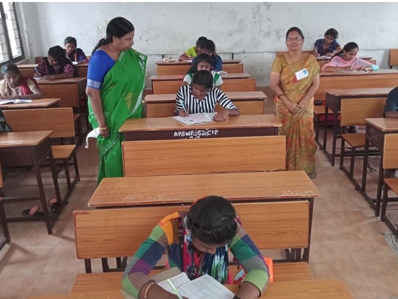 రేపే గురుకుల పాఠశాల ప్రవేశ పరీక్షలు