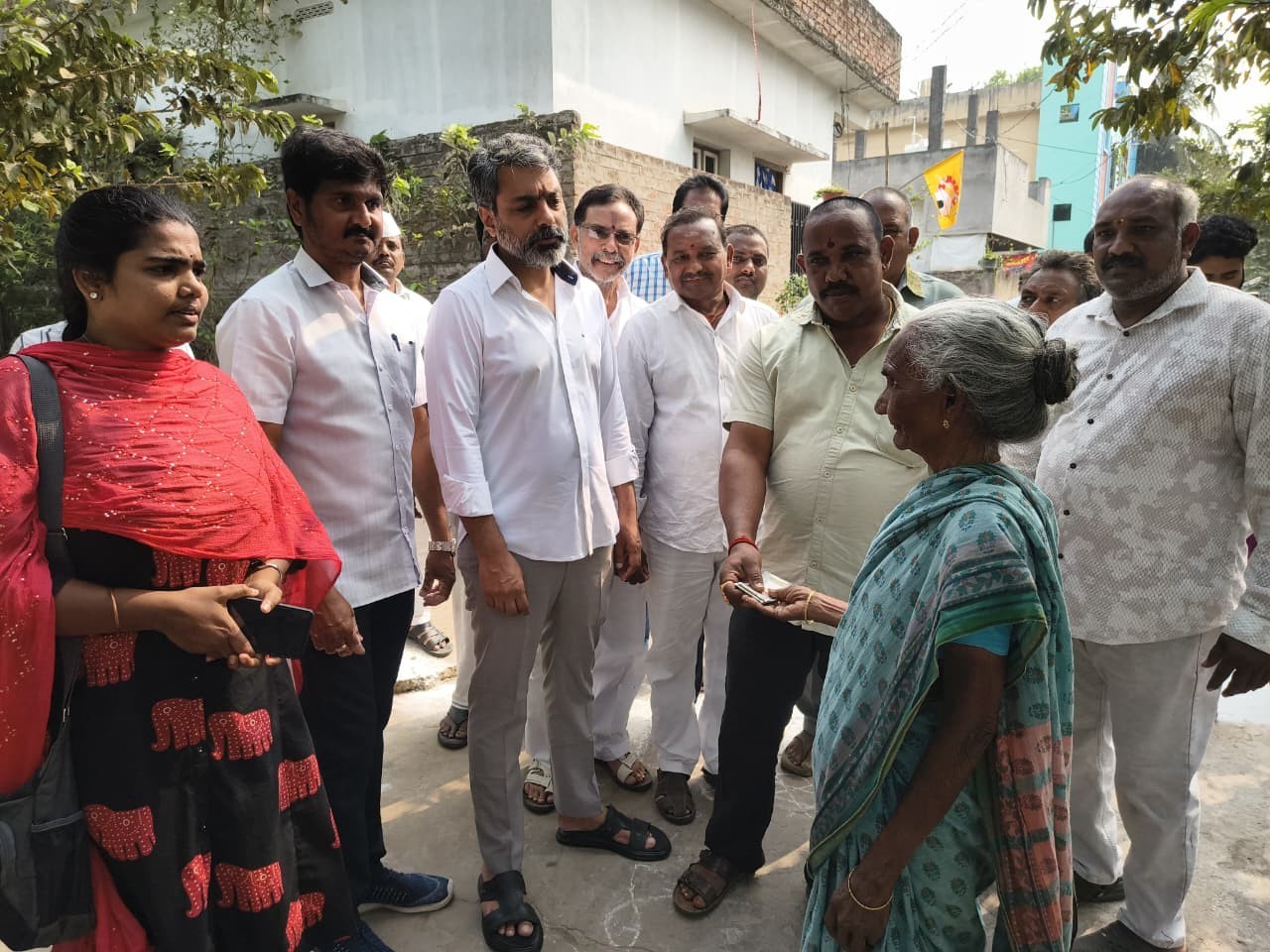 అర్హులైన ప్రతి ఒక్కరికి సంక్షేమ పథకాలు: బొడ్డు