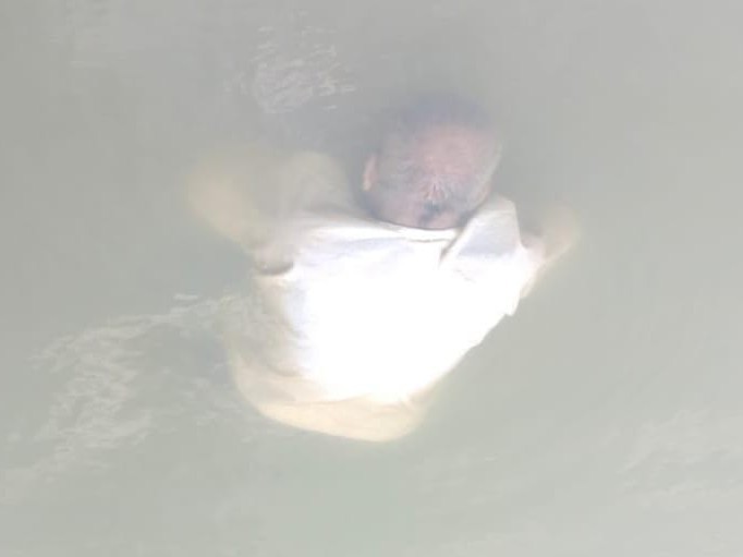 పరిగి చెరువులో పడి వ్యక్తి మృతి