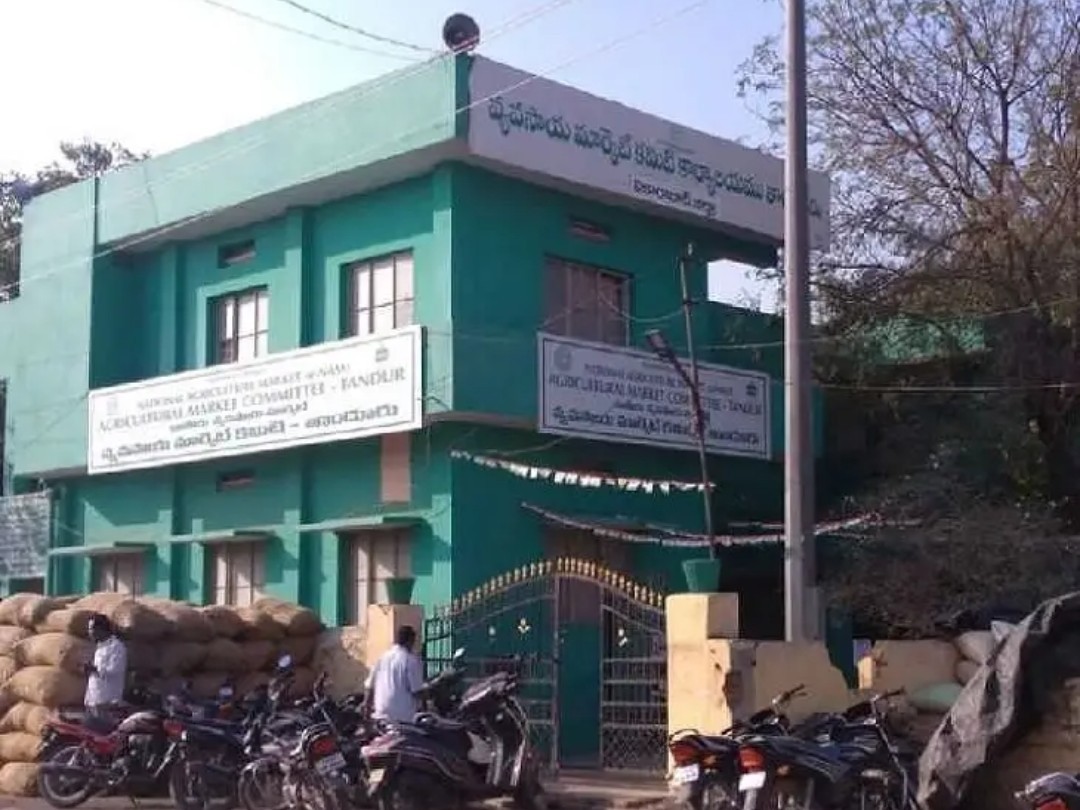 రికార్డు స్థాయిలో కొనుగోళ్లు