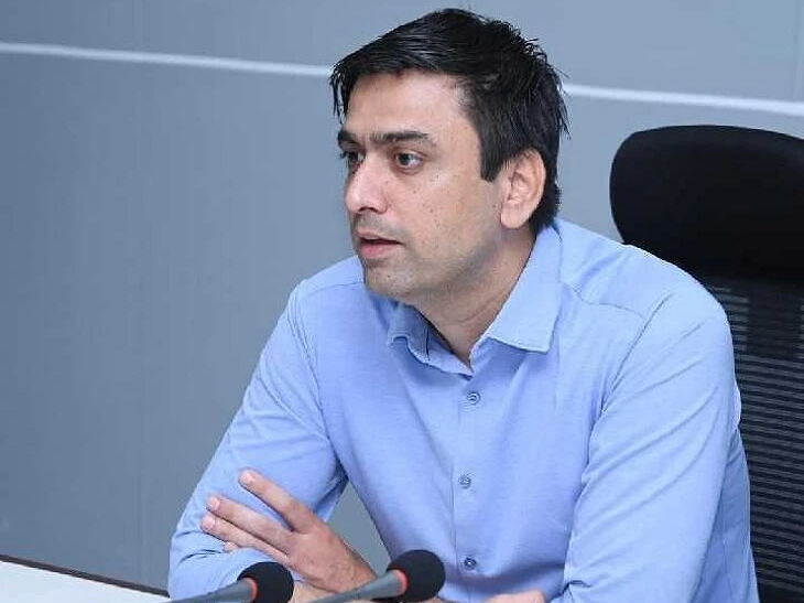 బయో-మెడికల్ వ్యర్థాలతో ప్రమాదాలను తగ్గించాలి: కలెక్టర్