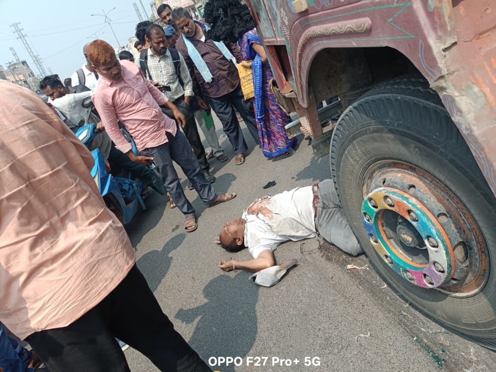 రోడ్డు ప్రమాదంలో MPO మృతి
