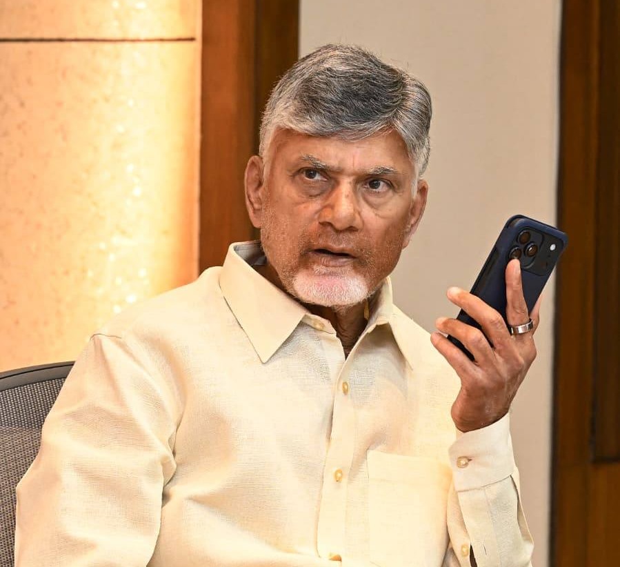 పేలుడు ఘటనపై చంద్రబాబు ఆరా