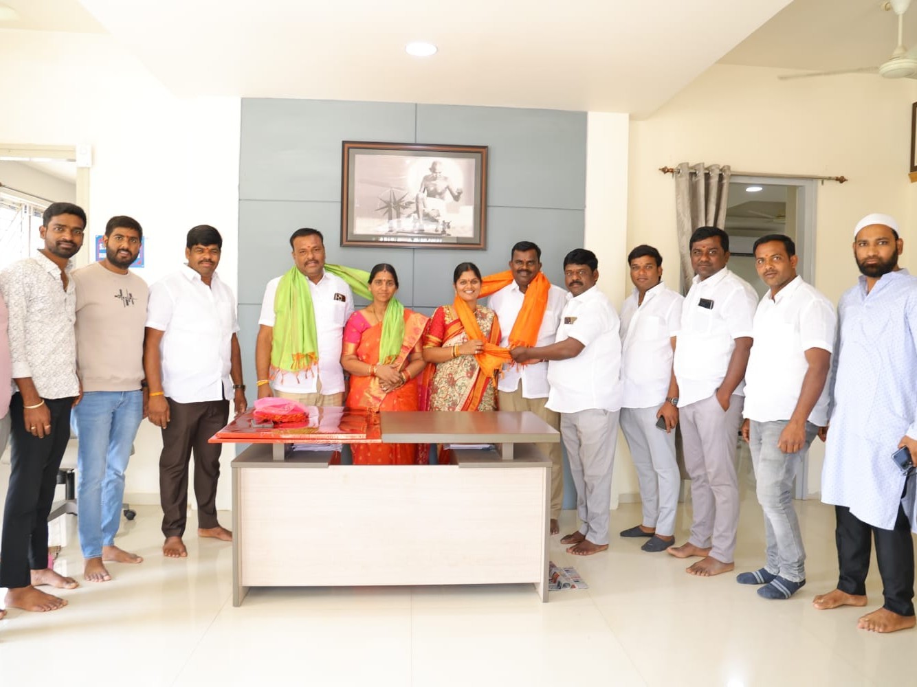 మున్సిపల్ ఛైర్మన్, కౌన్సిలర్‌కు సన్మానం