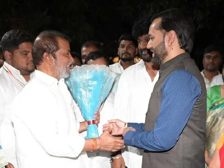 మంత్రి దామోదర రాజనర్సింహాను కలిసిన కలెక్టర్