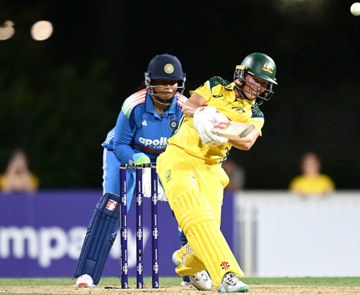 రేపు భారత్-ఆసీస్ మధ్య మూడో వన్డే