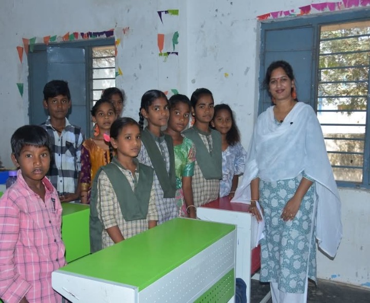 అంగన్‌వాడీ కేంద్రాన్ని తనిఖీ చేసిన ఎమ్మెల్యే