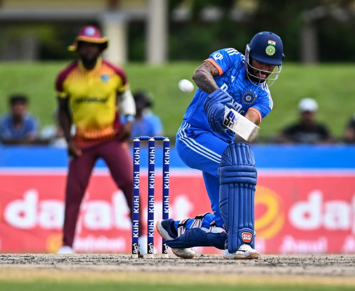 విండీస్‌తో పోరు.. ఈడెన్‌లో మనదే పైచేయి