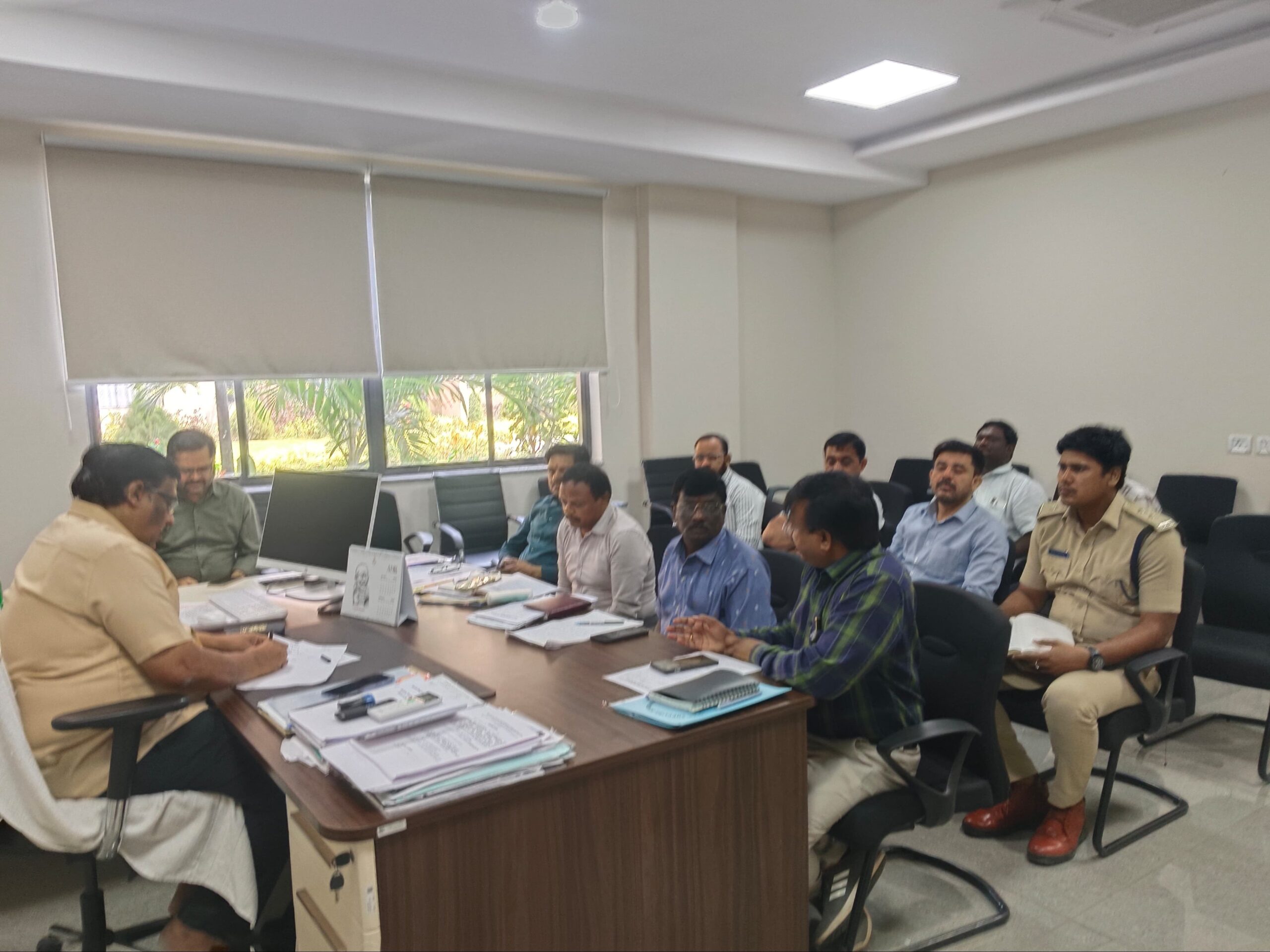 ముందస్తు చర్యలతో సన్నద్ధం కావాలి: అదనపు కలెక్టర్