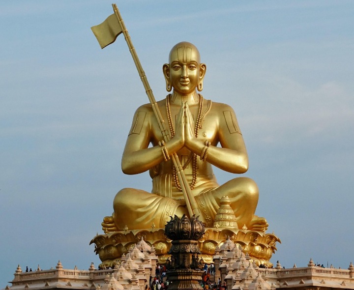 ఈనెల 3న ఈ ఆలయంలో దర్శనాలు బంద్