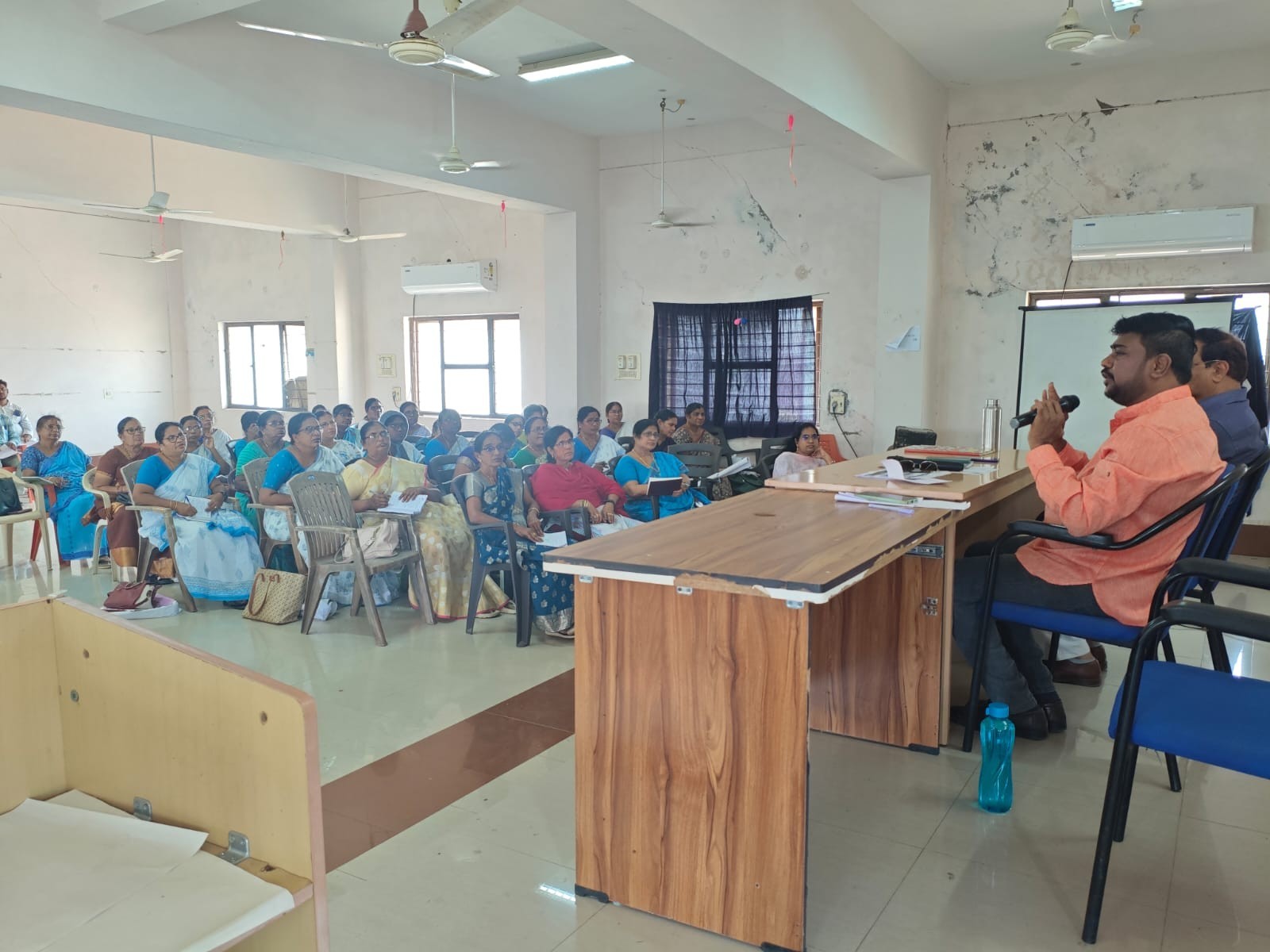 హెల్త్ ప్రోగ్రామ్స్‌పై DMHO సమీక్ష