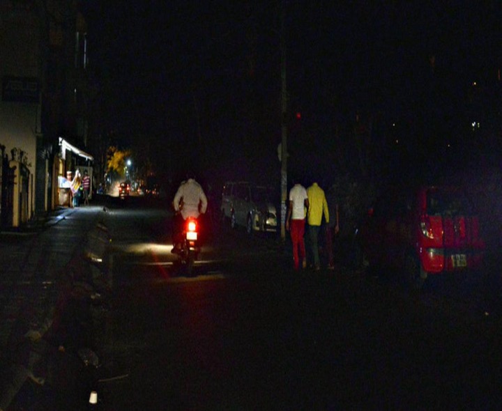 వీధి దీపాలు లేక భూమిరెడ్డిపల్లిలో ప్రజల ఇక్కట్లు