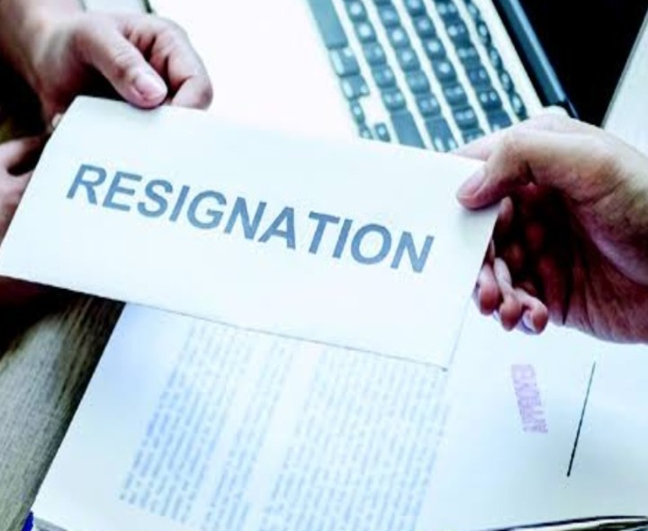 ఎస్ఎంసీ ఛైర్మన్ రాజీనామా