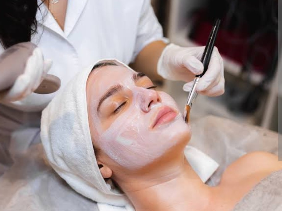 మహిళల నుంచి దరఖాస్తుల ఆహ్వానం