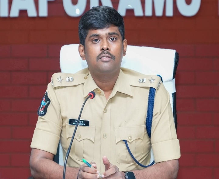 నేరస్తులకు శిక్ష పడేలా సాక్షులను హాజరుపరచాలి: ఎస్పీ