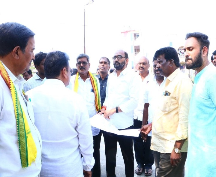 ‘విద్యతో పాటు క్రీడల్లోనూ ప్రతిభ కనబరచాలి’