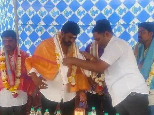 ‘పట్టణ అభివృద్ధికి సహకరించాలి’