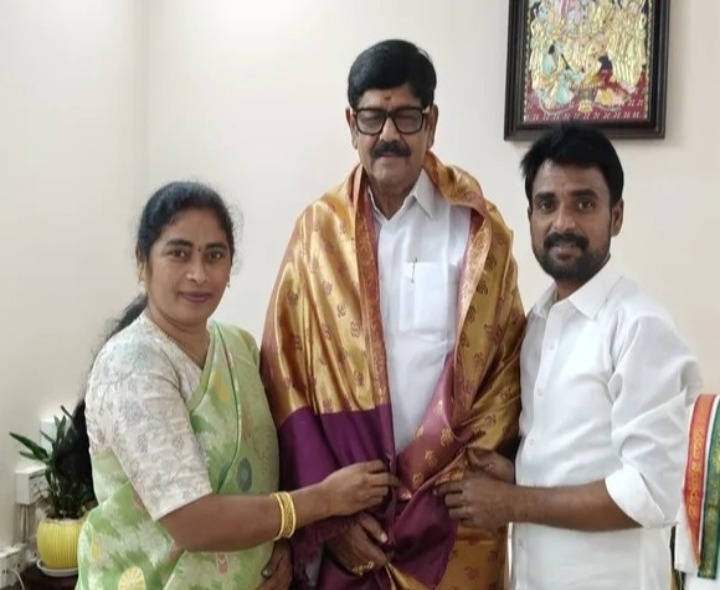 నెల్లూరు నగర అభివృద్ధికి కృషి చేయాలి: ఆనం