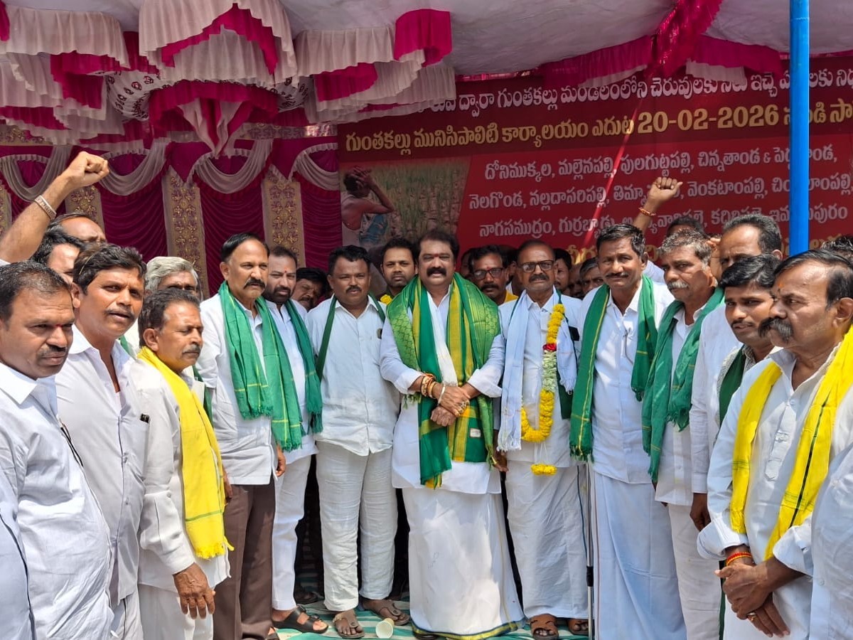 రైతులకు అండగా ఉంటాం: ఎమ్మెల్యే