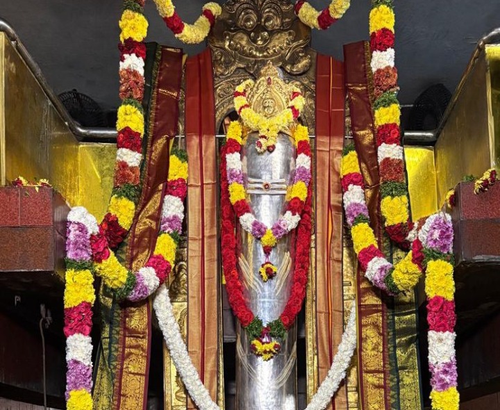 మంగళవారం చంద్రగ్రహణం కారణంగా గుడి మూత