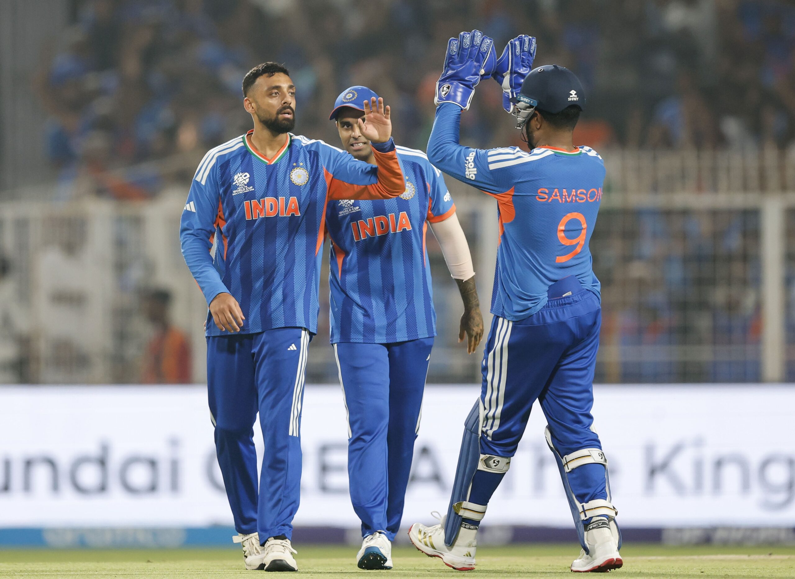 IND vs WI: ఫస్ట్ బ్రేక్ ఇచ్చిన వరుణ్