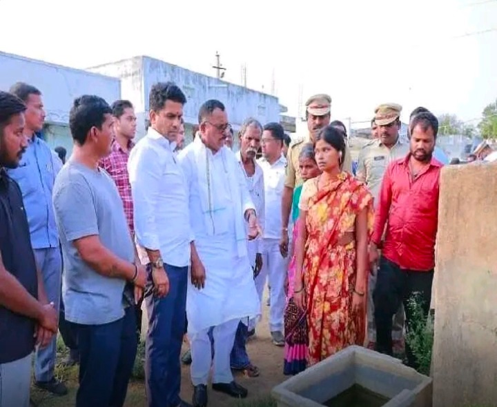 చిన్నారి హత్యపై ఎంపీ, ఎమ్మెల్యే ఆగ్రహం