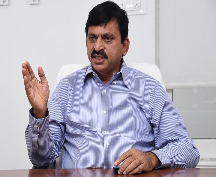 భూదాన్ భూములపై పొంగులేటి కీలక వ్యాఖ్యలు