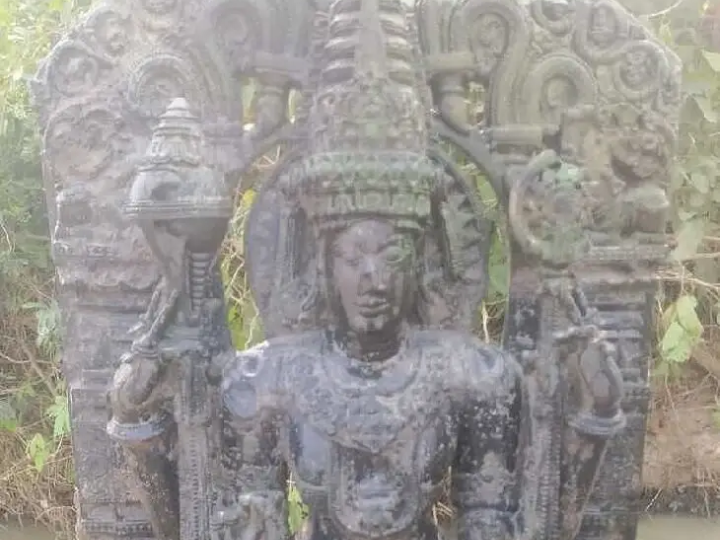 కాటారంలో పురాతన విగ్రహం లభ్యం