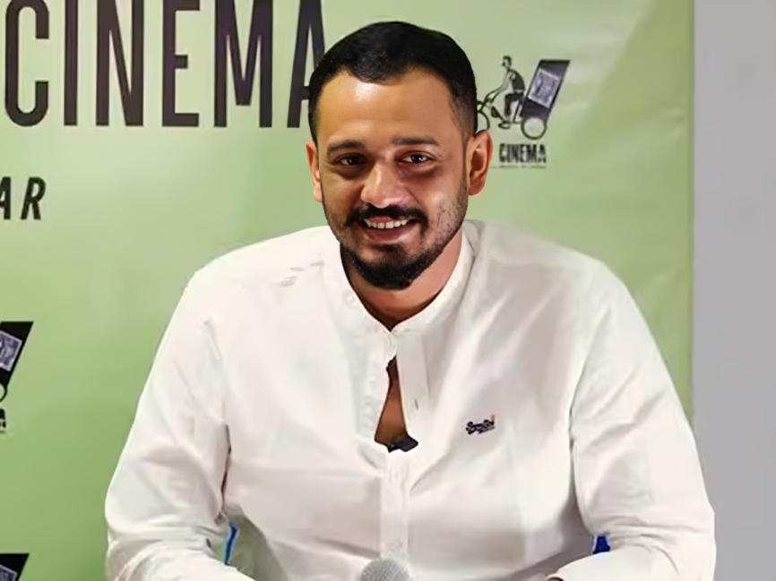 ప్రముఖ దర్శకుడిపై లైంగిక వేధింపుల కేసు