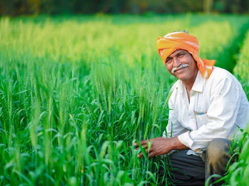 రైతులు వెంటనే ఫార్మర్ రిజిస్ట్రేషన్ చేసుకోవాలి:AO