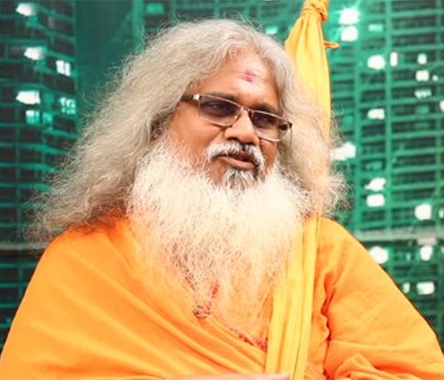 గరికపాటి వ్యాఖ్యలపై భువనేశ్వరి పీఠాధిపతి ఫైర్