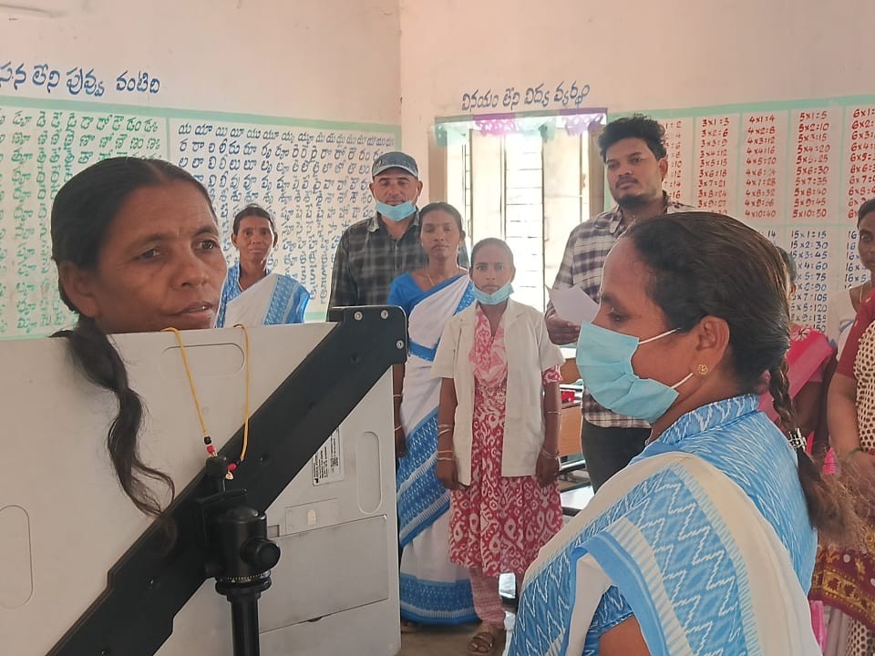 రోగాల పట్ల అప్రమత్తంగా ఉండాలి: వైద్యాధికారి