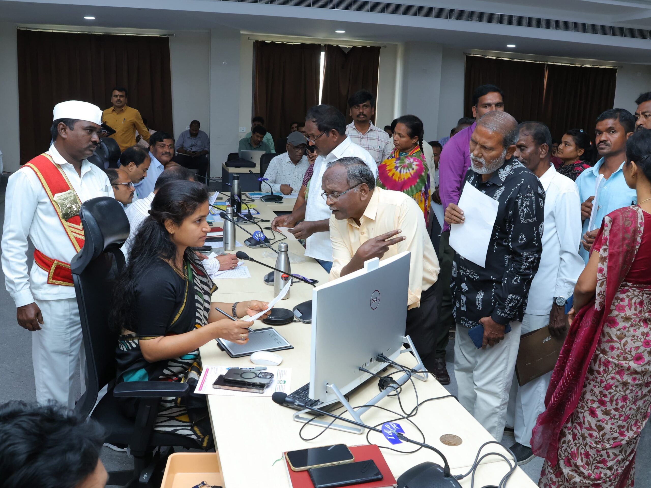 హన్మకొండ ఐడీఓసీలో ప్రజావాణి కార్యక్రమం