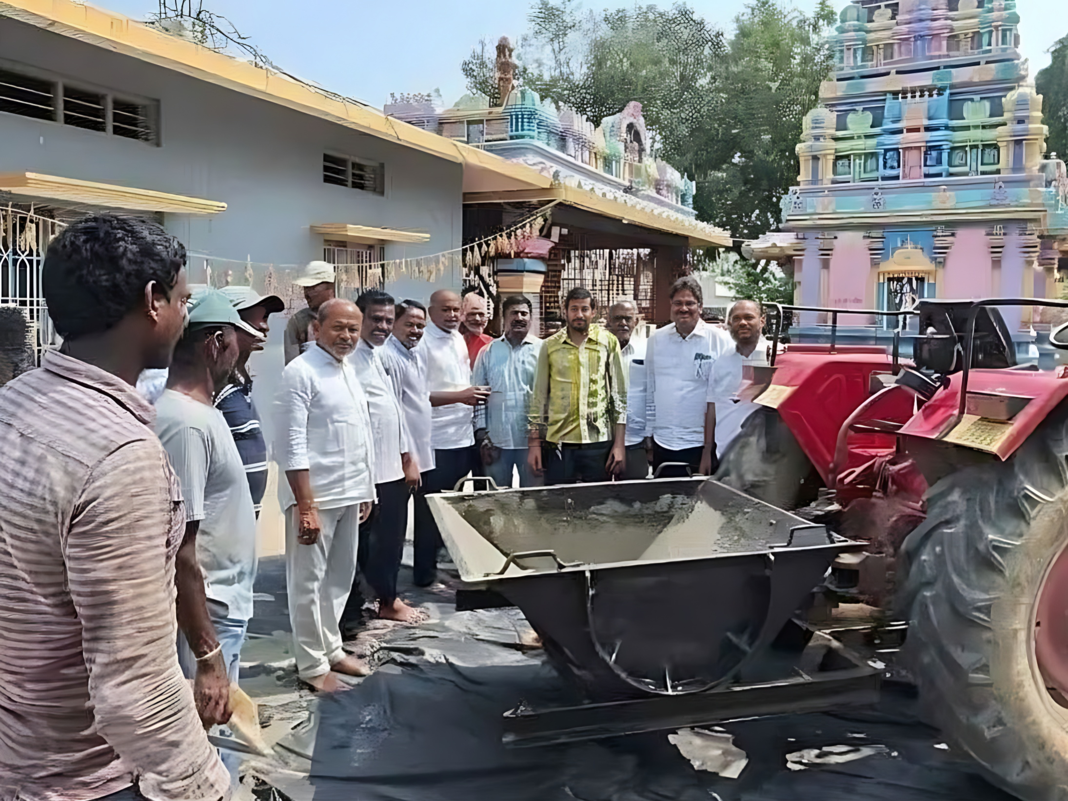 శివాంజనేయ ఆలయ సీసీ రోడ్ ప్రారంభం