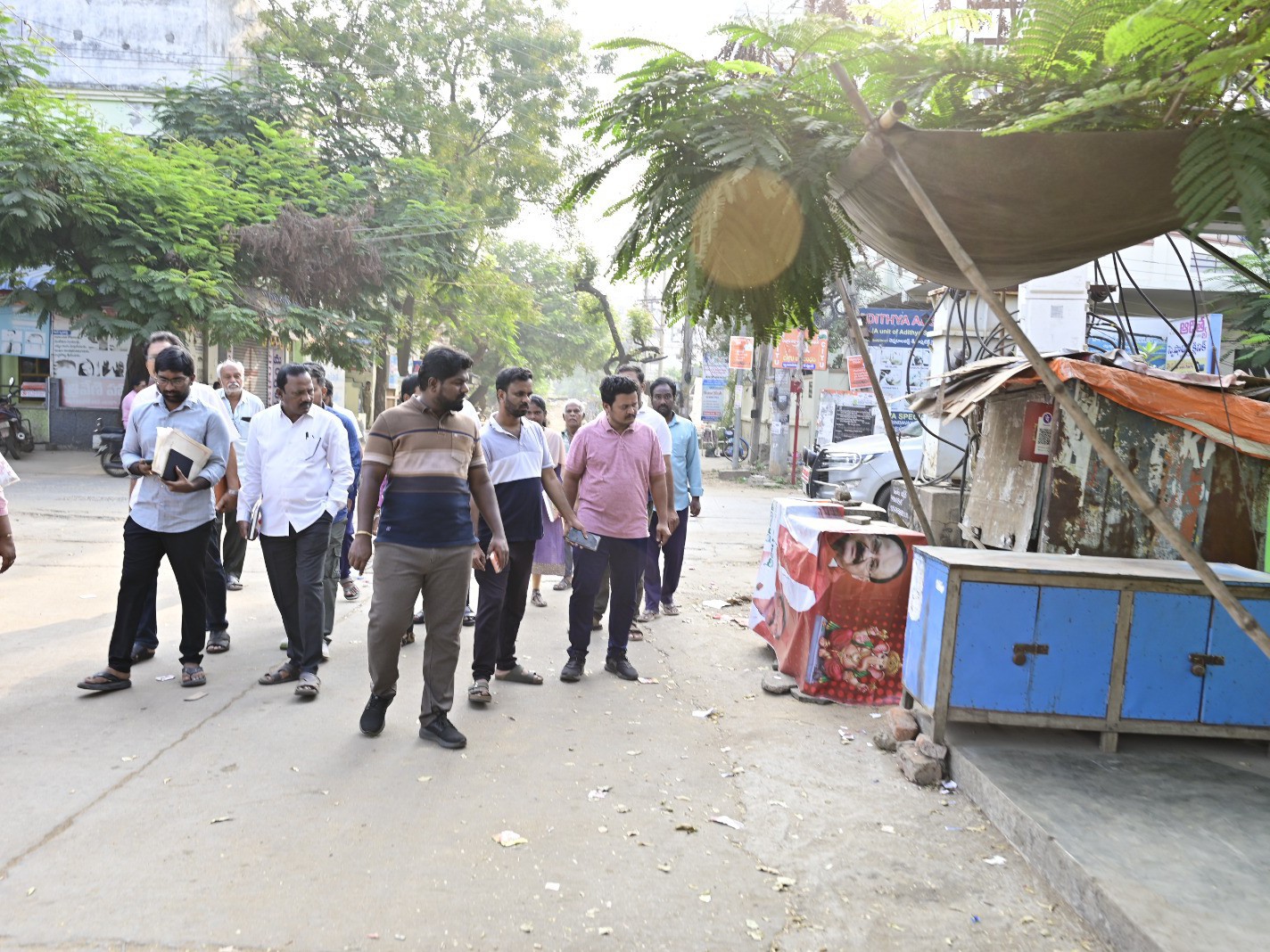 పారిశుద్ధ్య  నిర్వహణ పనులు పరిశీలన