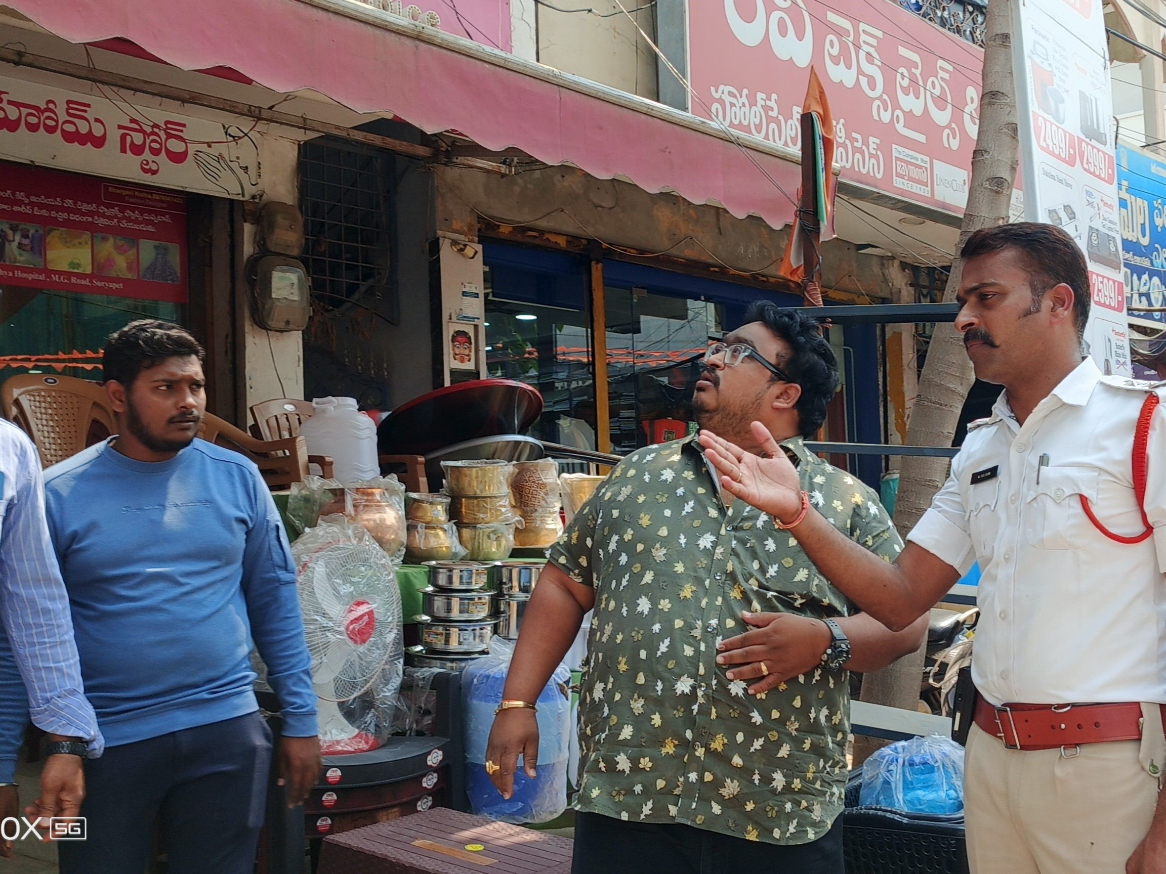 సూర్యాపేటలో ఆక్రమణల తొలగింపు