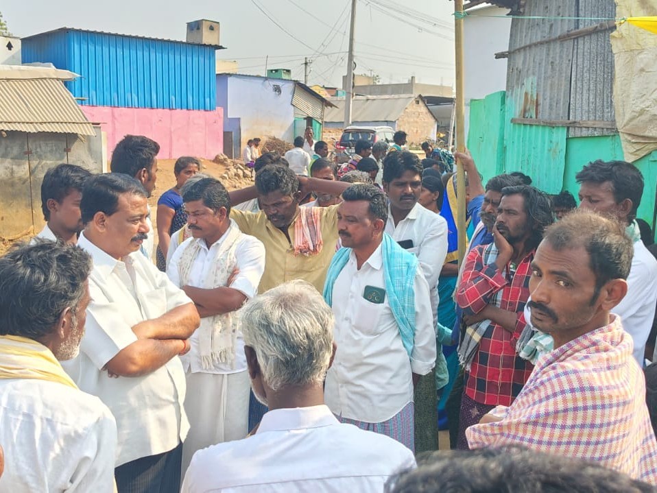 అనారోగ్యంతో వార్డు మెంబర్ భర్త మృతి