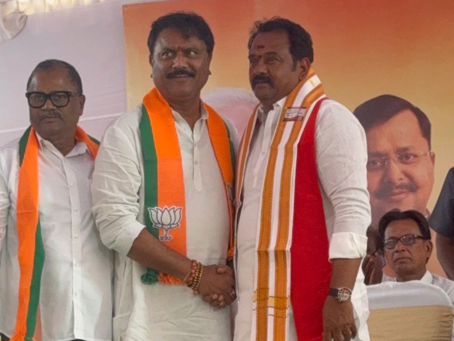 ‘రిటైర్మెంట్ బెనిఫిట్స్ అందక ఇబ్బందులు’