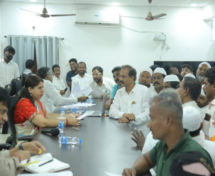 ములకలూరు మైనార్టీ కాలేజీపై కలెక్టర్‌కు గోపిరెడ్డి వినతి