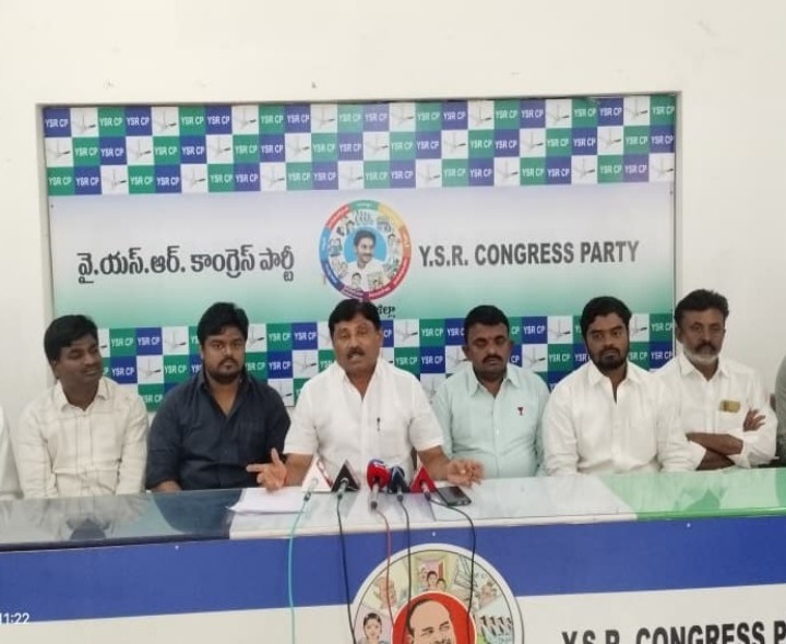 ‘రచ్చబండల ద్వారా ప్రజల్లో అవగాహన కల్పిస్తాం’