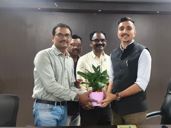 ‘ఉగాది నాటికి గృహ నిర్మాణ లక్ష్యాలు సాధించాలి’