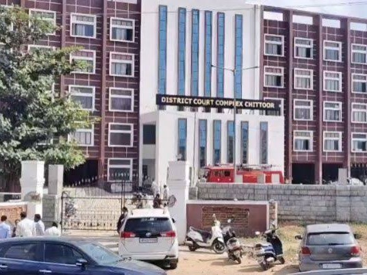 డ్రంక్ అండ్ డ్రైవ్.. 9 మందికి రూ.90 వేల జరిమానా