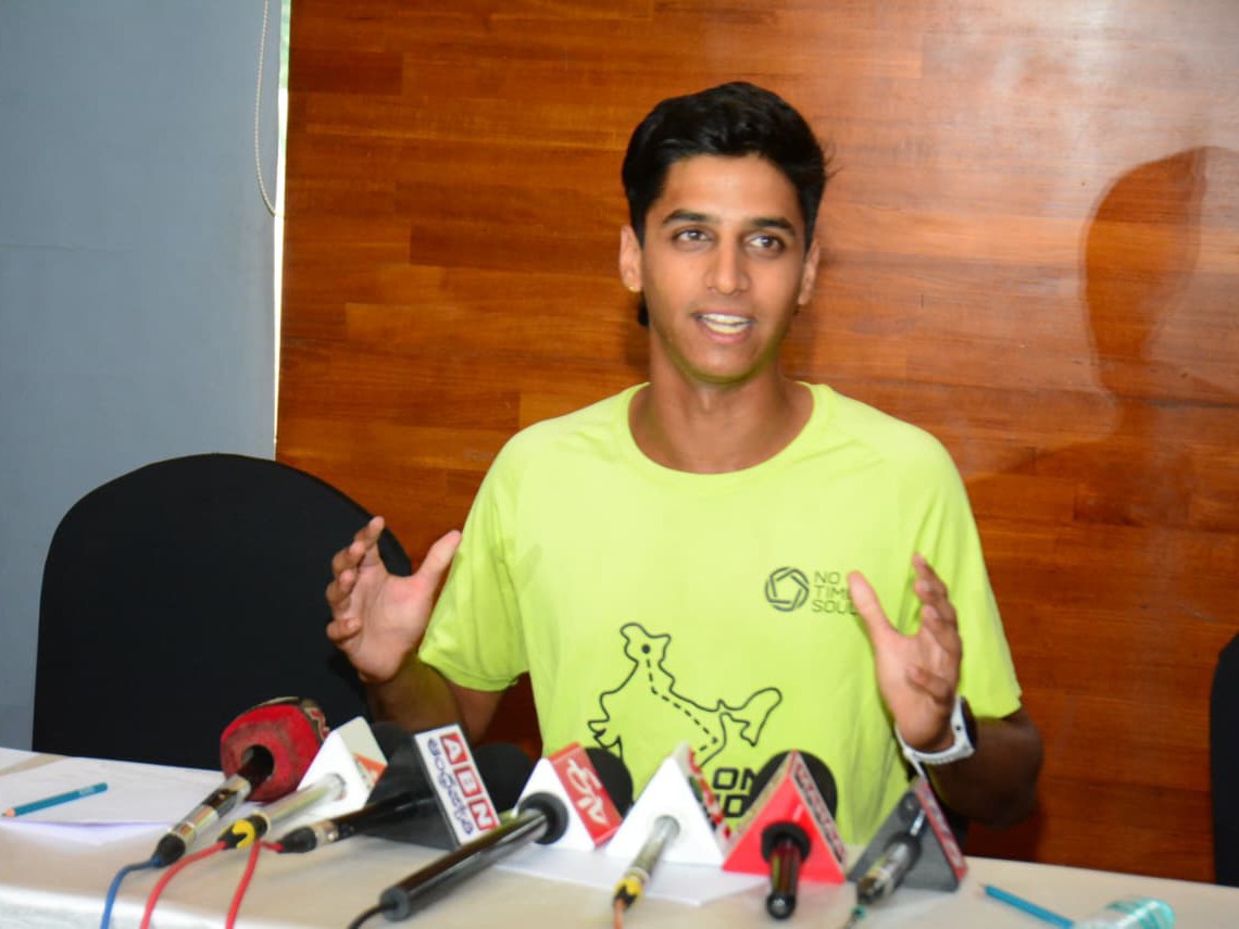 విశాఖలో అడుగుపెట్టిన అథ్లెట్