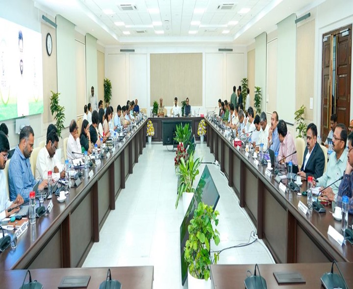 99 రోజుల యాక్షన్ ప్లాన్‌పై ఆదేశాలు